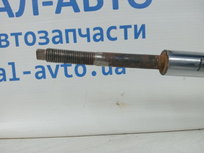 Амортизатор Передний Mitsubishi Pajero Wagon 3 3.2 ДИЗЕЛЬ 4M41 1999 (б/у) Київ - зображення 4