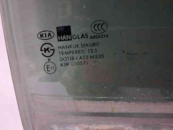 Стекло двери заднее правое Kia Sorento 2002-2011 834213EA00 (Арт. 67619) Киев