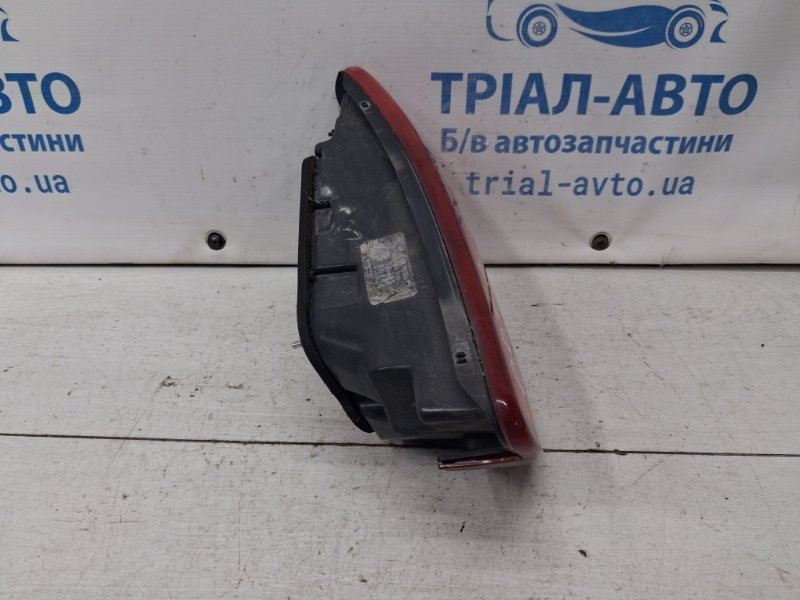 Фонарь задний внутренний правый Kia Optima TF 2.4 БЕНЗИН G4KJ 2010 (б/у) Київ - зображення 3