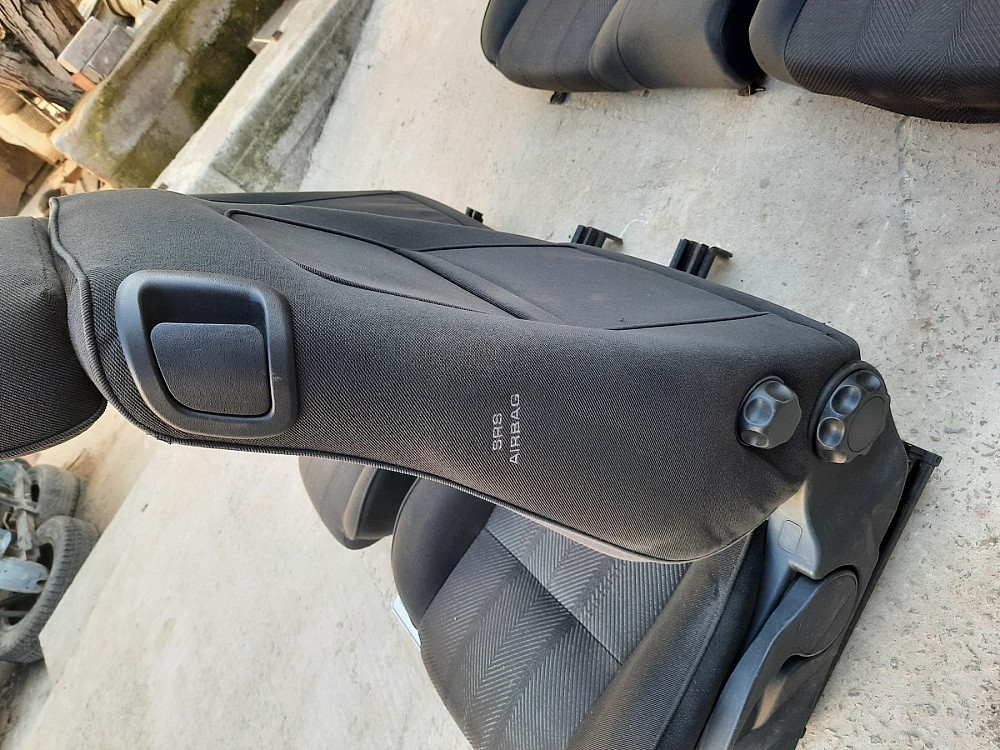 Салон SPORT Сиденья Купе Откидные Alfa Romeo 147 Дніпро - зображення 4