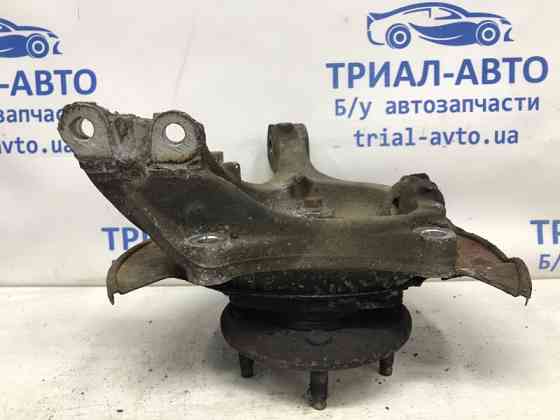 Кулак поворотный правый со ступицей Chevrolet Captiva C140 2.2 ДИЗЕЛЬ 2006 (б/у) Киев