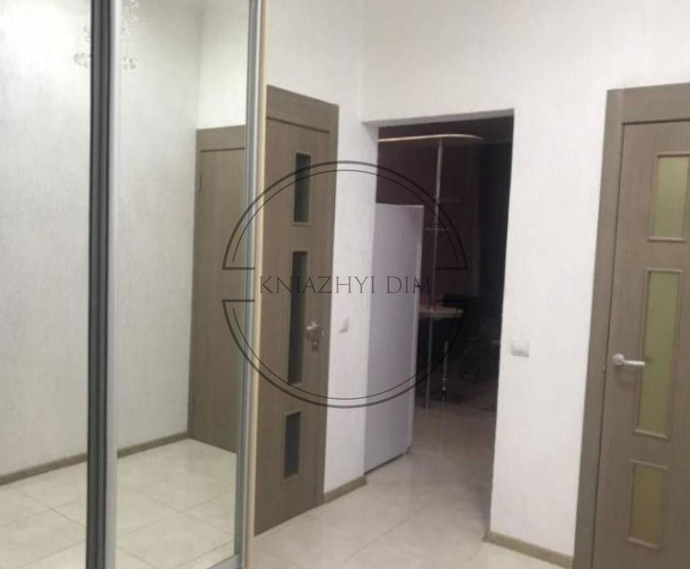 Просторная видовая 2-х к.кв. студио в ЖК Smart Plaza Polytech. № 21113445 Киев - изображение 9