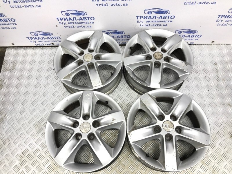 Диски титан комплект R16 Kia Ceed ED 1.6 DIESEL D4FB 2006 (б/у) Киев - изображение 1