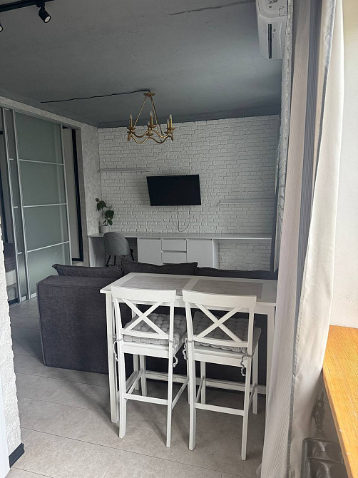 Бульвар Миколи Міхновського 21.ст.м. Дружби Народів Київ - зображення 5