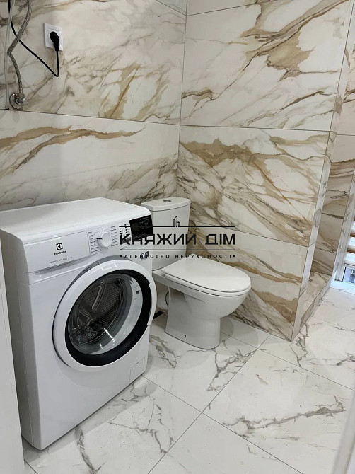 Оренда 2 поверху в Таунхаусі в Борничах, є Генератор Київ - зображення 6