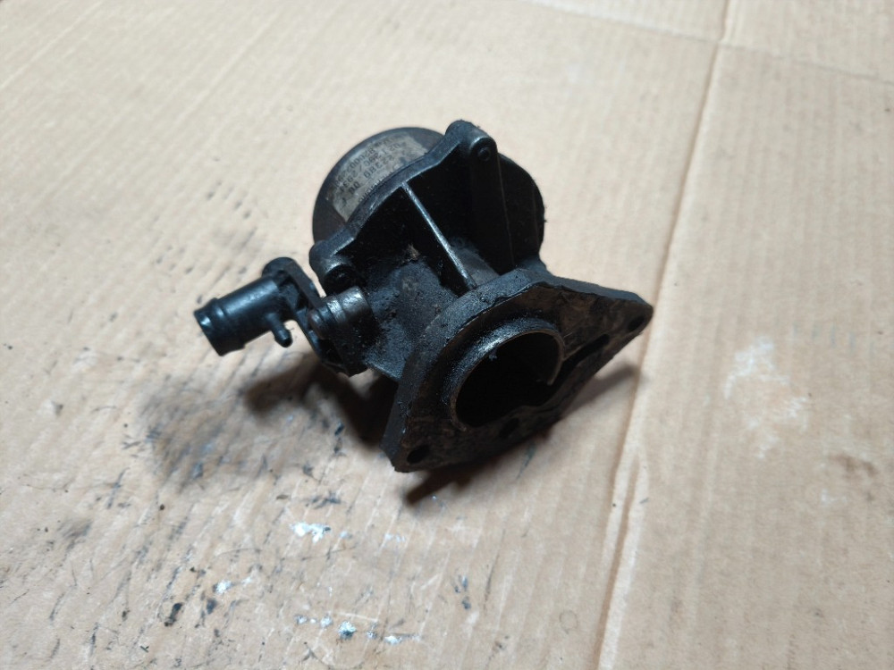 Вакуумный насос Nissan Primastar 1.9 dci 2001-2006 (8200072985) Ковель - зображення 1