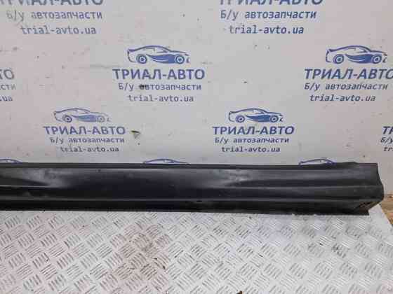 Накладка порога внешняя левая Mitsubishi ASX GA 1.8 DIESEL 4N13 2010 (б/у) Київ
