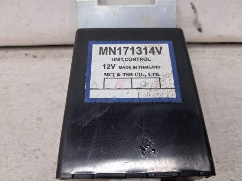 Блок управления Mitsubishi L200 KB 2.5 DIESEL 4D56 2006 (б/у) Київ - зображення 3