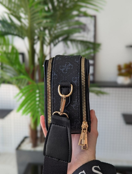 сумка с широким ремнем через плечо трендовая Guess кросс-боді міні лого AN24 Вінниця - зображення 3