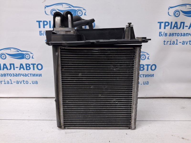 Осушитель кондиционера Toyota Avensis T25 2.2 DIESEL 2ADFTV 2002 (б/у) Киев - изображение 2