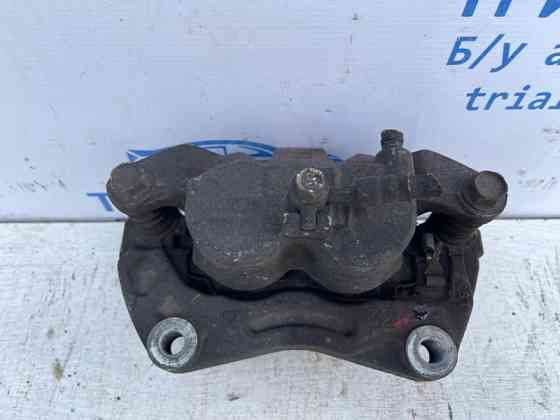 Суппорт передний правый Infiniti FX S50 3.5 БЕНЗИН VQ35DE 2002 (б/у) Киев