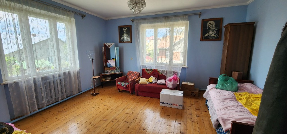 Продаж будинку з великою земельною ділянкою у Стрийському районі 📍 с. Станківці Новий Розділ - зображення 9