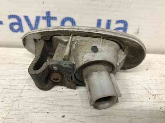 Повторитель поворотника Mitsubishi Outlander 2003-2006 MR522027 (Арт. 30475) Киев