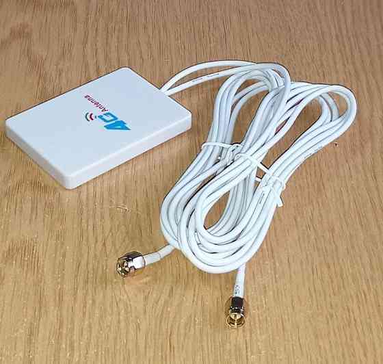 4ж антенна 791-2690 МГц 2хSMA-male 2.8 дБ MIMO панельная Дніпро