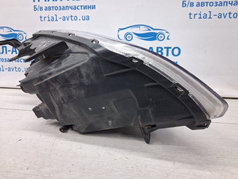 Фара левая галоген SsangYong Korando C200 2.0 DIESEL D20DT 2010 (б/у) Київ - зображення 5