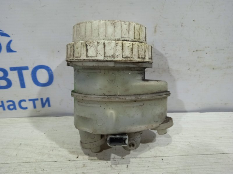 Бачок главного тормозного цилиндра Mitsubishi L200 KB 2.5 ДИЗЕЛЬ 4D56U 2006 (б/у) Киев - изображение 2