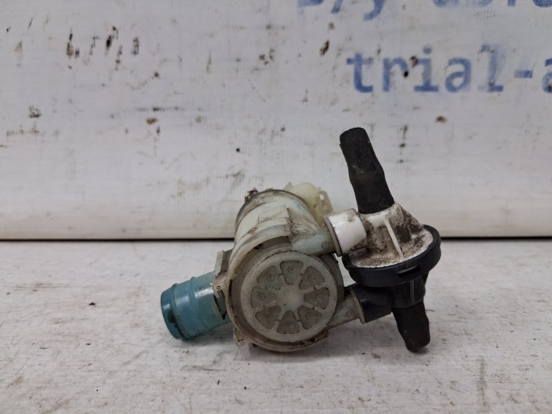 Насос омывателя стекла Mitsubishi ASX GA 1.8 DIESEL 4N13 2010 (б/у) Київ - зображення 2