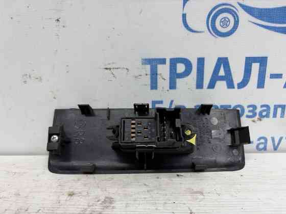 Кнопка стеклоподъемника Nissan Navara 2004-2015 25411EA00A (Арт. 83296) Київ