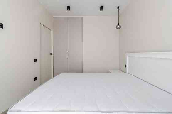 Продаж 1км. квартири Підстригача Авалон Холідей 39м2 Львов