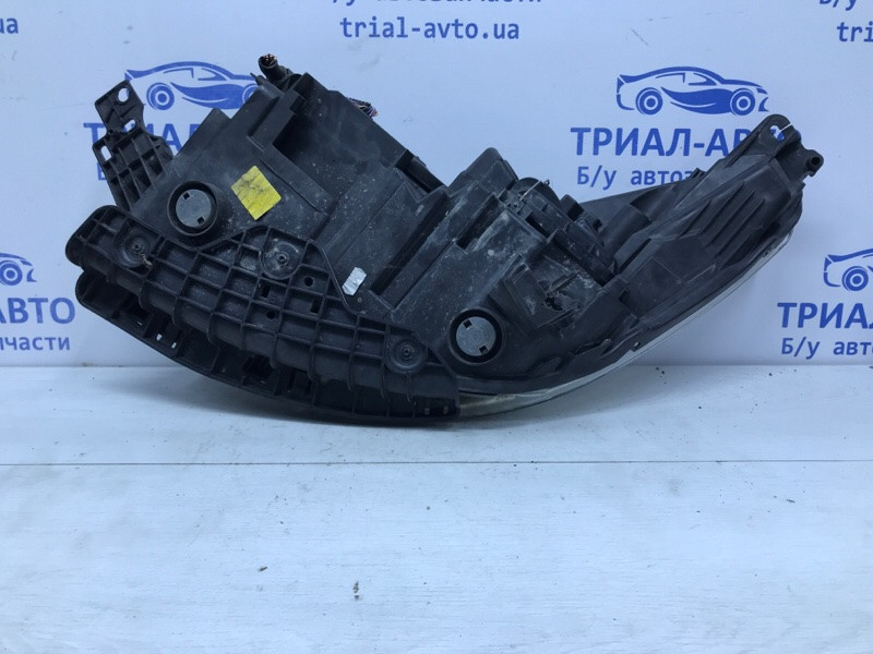 Фара правая галоген Ford Kuga CBS 2.0 DIESEL 2011 (б/у) Киев - изображение 8