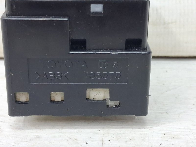 Корректор зеркал Toyota Avensis T25 1.8 БЕНЗИН 1ZZFE 2002 (б/у) Київ - зображення 3