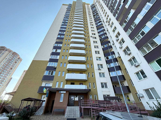Без% Продаж 3к квартири пров. Моторний 11 Деміївська Либідська Центр Київ - зображення 1