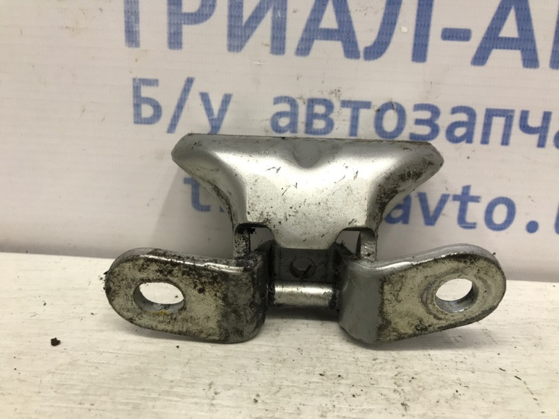 Петля двери задней правой Kia Ceed JD 1.6 DIESEL D4FB 2012 (б/у) Київ - зображення 2