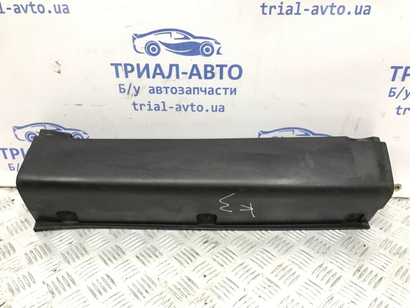 Накладка порога внешняя правая SsangYong Kyron DJ 2.0 DIESEL D20DT 2005 задн. (б/у) Киев - изображение 1