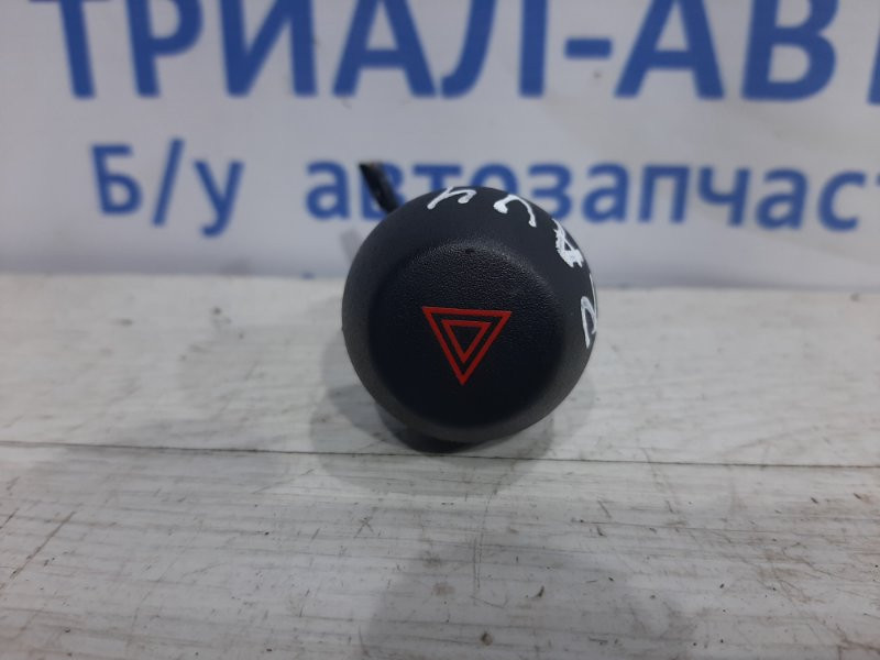 Кнопка аварийки Toyota RAV 4 A30 2.0 БЕНЗИН 1AZFE 2005 (б/у) Київ - зображення 1