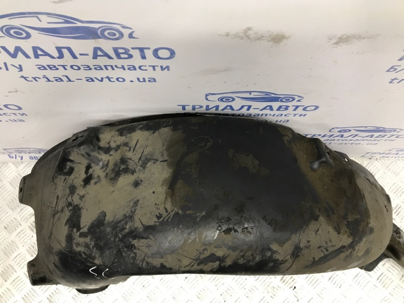 Подкрылок задний правый Renault Megane 3 1.5 DIESEL K9K 2008 (б/у) Київ - зображення 3