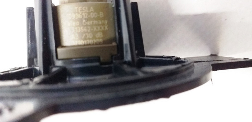 1Датчик парктроника панели наружной крыши задней центральной с кронштейном (в сборе) Tesla model X 1 Київ - зображення 3
