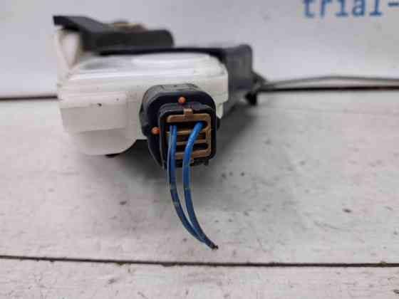 Замок двери задний правый Mitsubishi Pajero Wagon 1999-2006 5745A128 (Арт. 68694) Киев