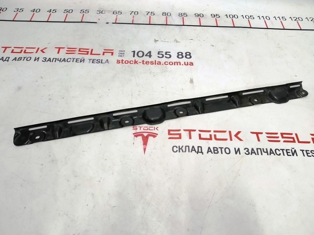 1Накладка батареи высоковольтной боковая передняя Tesla model X S REST 1032384-00-C Київ - зображення 1