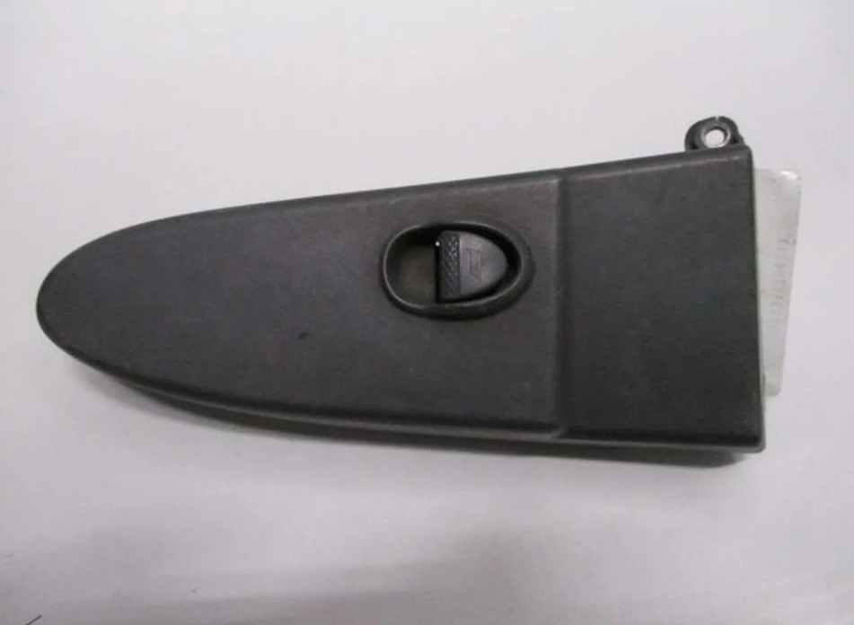 504213499 Блок управления стеклоподъемниками правый Iveco Stralis Львов - изображение 2