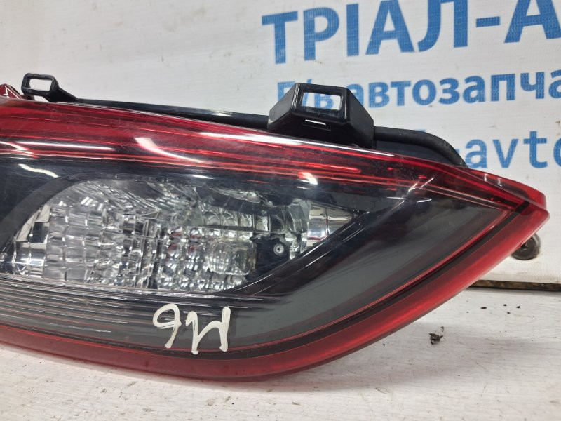 Фонарь задний внутренний левый Mazda 6 GJ 2.2 DIESEL 2012 (б/у) Киев - изображение 3