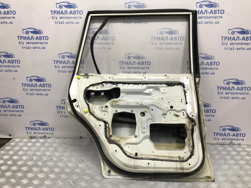 Дверь задняя левая Mitsubishi Pajero Sport K9 2.5 DIESEL 4D56 1996 (б/у) Киев - изображение 9