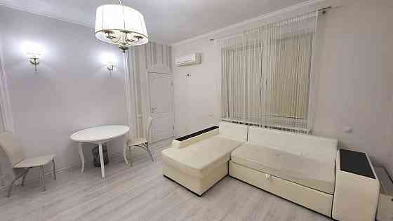 долгосрочная аренда 2-к квартира Киев, Шевченковский, 27000 грн./мес. Киев