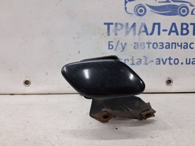 Омыватель фары правый Toyota Avensis T25 1.8 БЕНЗИН 1ZZFE 2002 (б/у) Київ - зображення 1
