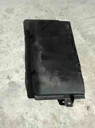 Бу бардачок под правое сиденье Renault Laguna 1, 7700841470, 7700841468 Кропивницкий