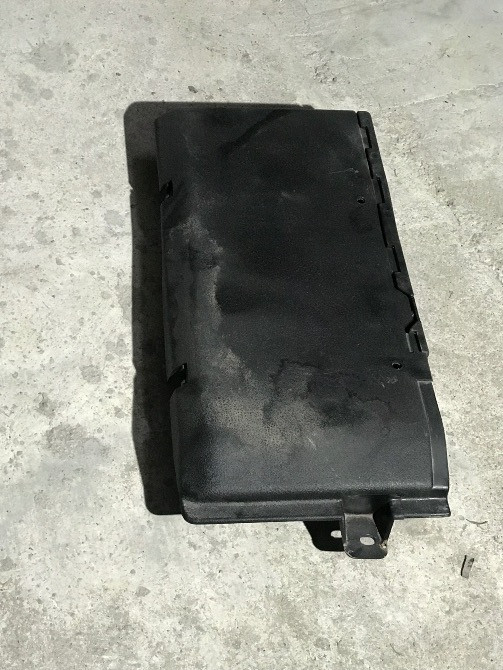 Бу бардачок под правое сиденье Renault Laguna 1, 7700841470, 7700841468 Кропивницький - зображення 1