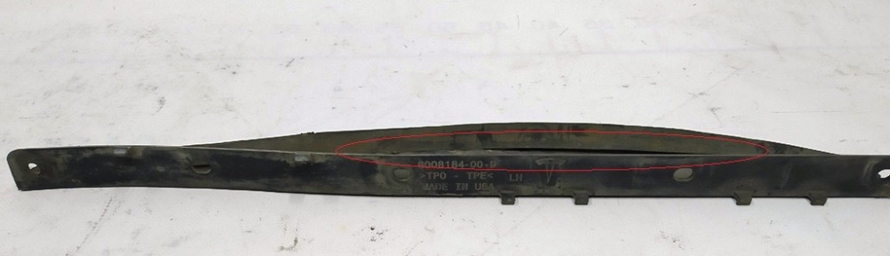Задний молдинг (плавник) защиты двигателя левый малый с повреждениями Tesla model S 6008186-00-D Київ - зображення 3