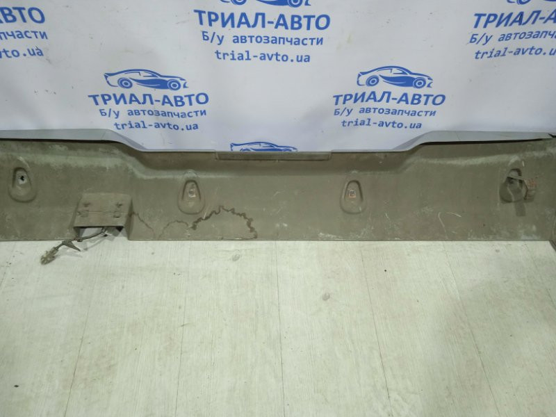 Бампер задний Mitsubishi L200 KB 2.5 ДИЗЕЛЬ 4D56U 2006 задн. (б/у) Киев - изображение 4