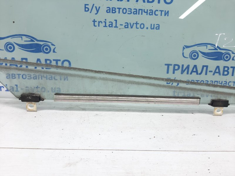 Стекло двери переднее правое Toyota Avensis T27 1.8 БЕНЗИН 2ZRFAE 2009 (б/у) Киев - изображение 2