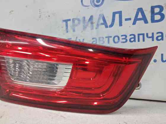 Фонарь задний внутренний левый Mitsubishi ASX GA 1.8 DIESEL 4N13 2010 (б/у) Киев