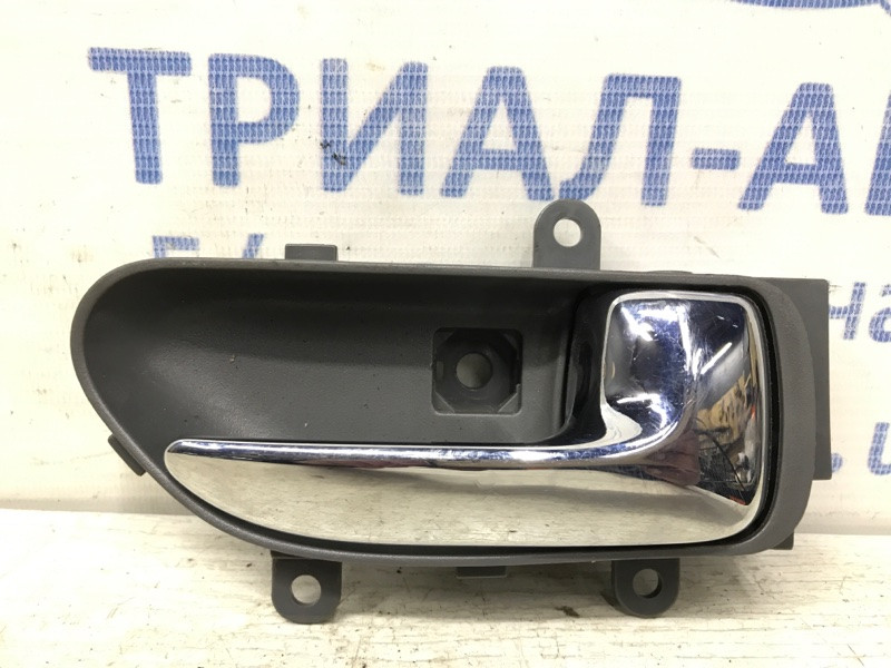 Ручка двери внутренняя правая Nissan X-Trail T31 2.5 БЕНЗИН QR25DE 2007 (б/у) Киев - изображение 1