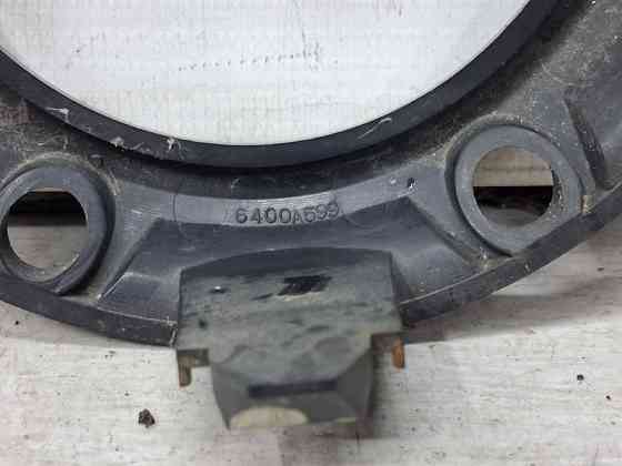 Решетка противотуманки левая Mitsubishi Outlander XL 2.4 БЕНЗИН 4B12 2007 (б/у) Київ