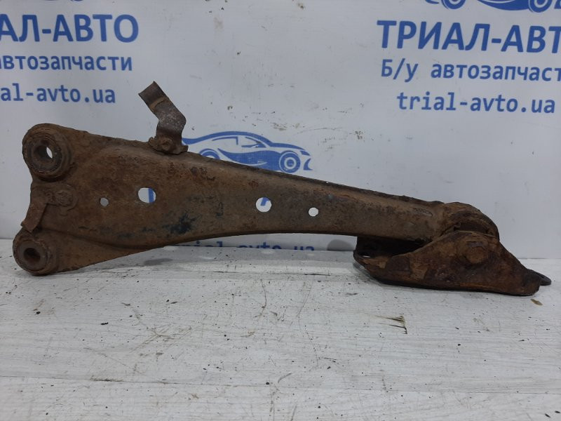 Рычаг задней подвески продольный правый Toyota RAV 4 A30 2.0 БЕНЗИН 1AZFE 2005 (б/у) Киев - изображение 1