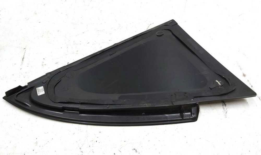 Стекло крыла заднего левого (форточка) с повреждением Tesla model 3 1098757-00-G Киев - изображение 2