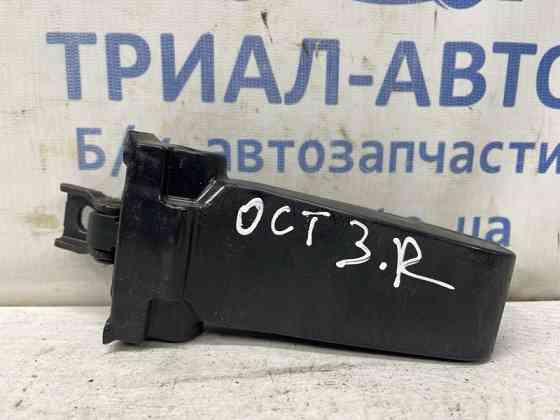 Ограничитель двери задний правый Skoda Octavia 2013-2020 5E0839267A (Арт. 81671) Київ