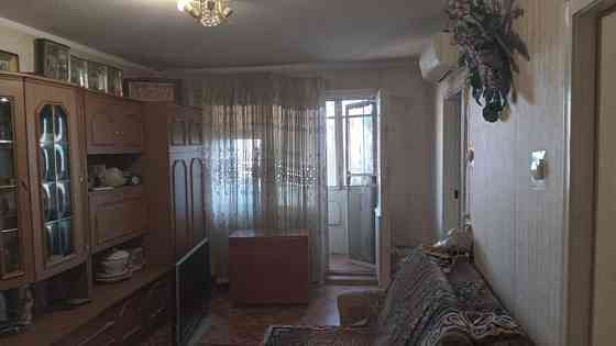 Продам 4-комн. 5/5, пр. Небесной сотни Одеса